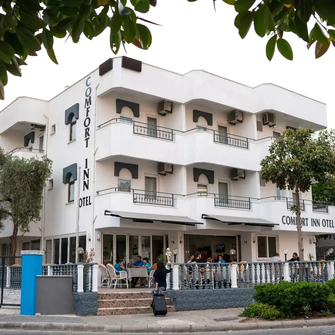 Comfort İnn Hotel Dış Gröünüm 4